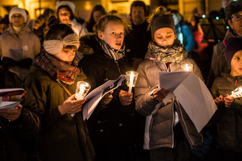 MAgdeburger*innen singen zum Auftakt der Aktionswoche Weltoffenes Magdeburg